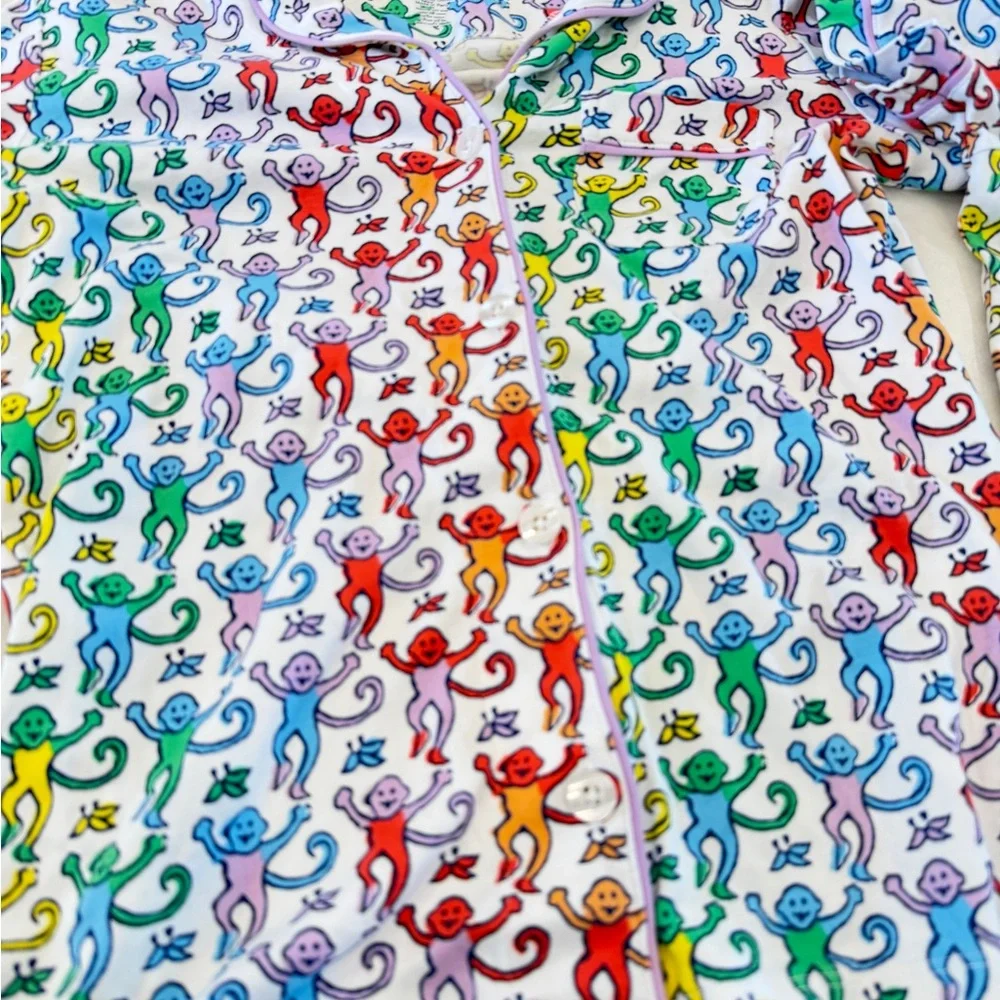 Roller rabbit monkey pajamas rainbow xxs two sets available. Price per set - Picture 3 of 12